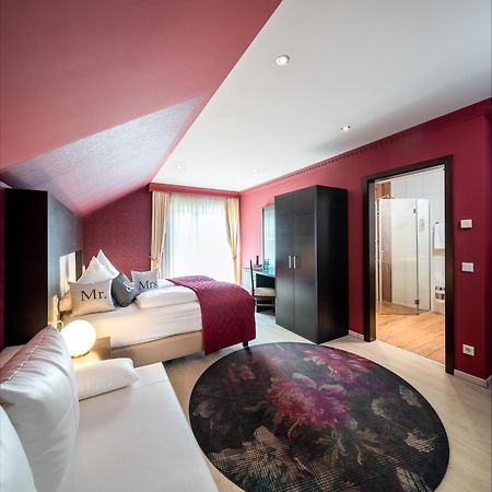 Kristallhotel Fettehenne レバークーゼン エクステリア 写真