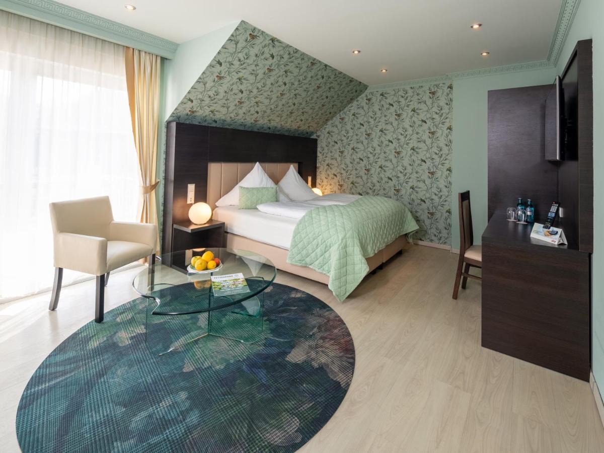 Kristallhotel Fettehenne レバークーゼン エクステリア 写真