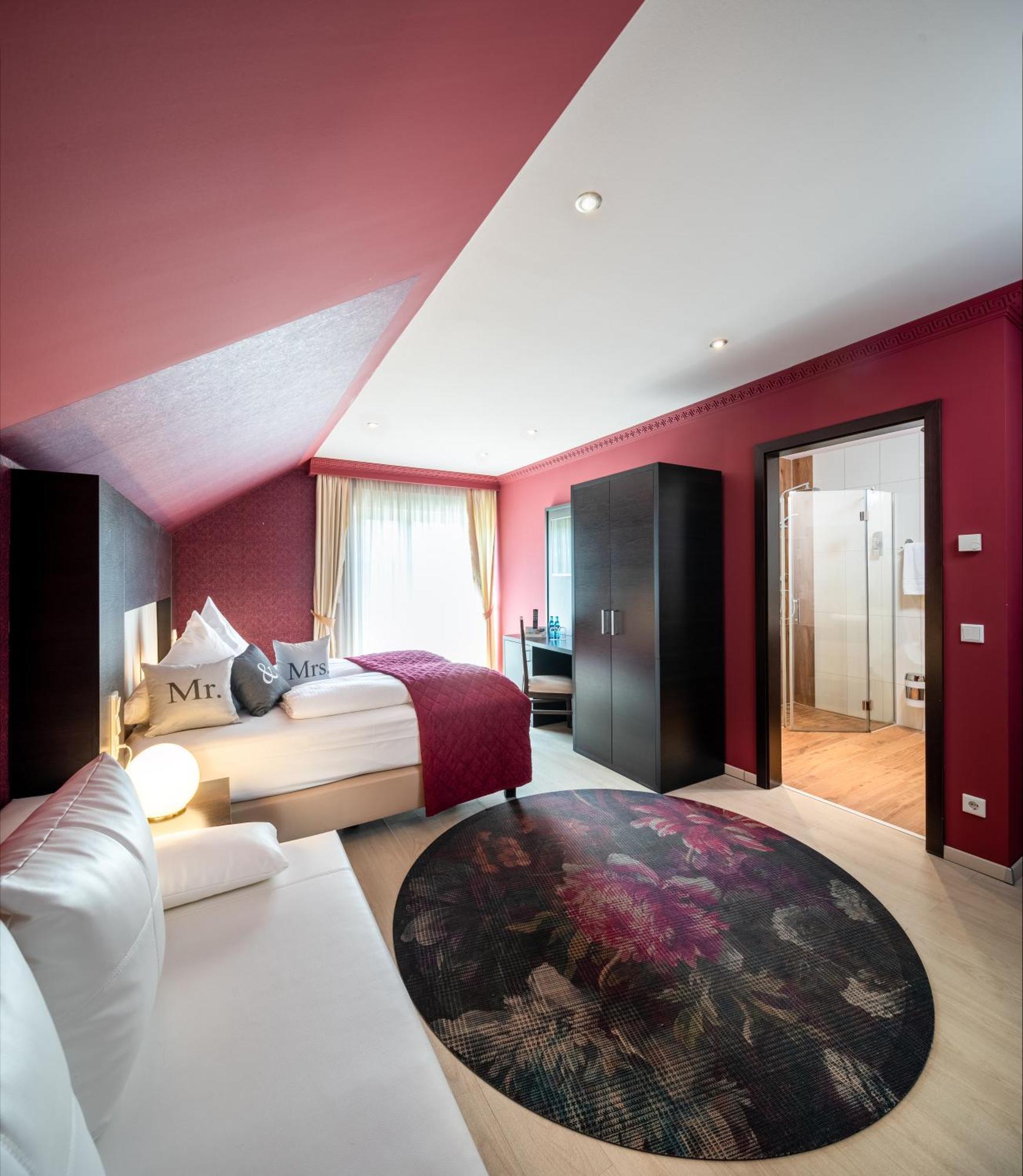 Kristallhotel Fettehenne レバークーゼン エクステリア 写真